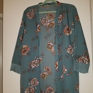 Floral kimono NWOT